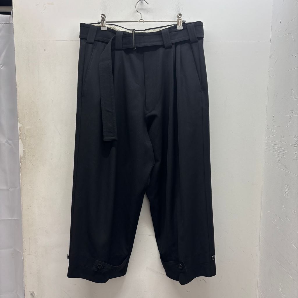UJOH ウジョー TAB BELT PNT スラックス M743-P56-103 ブラック size:3