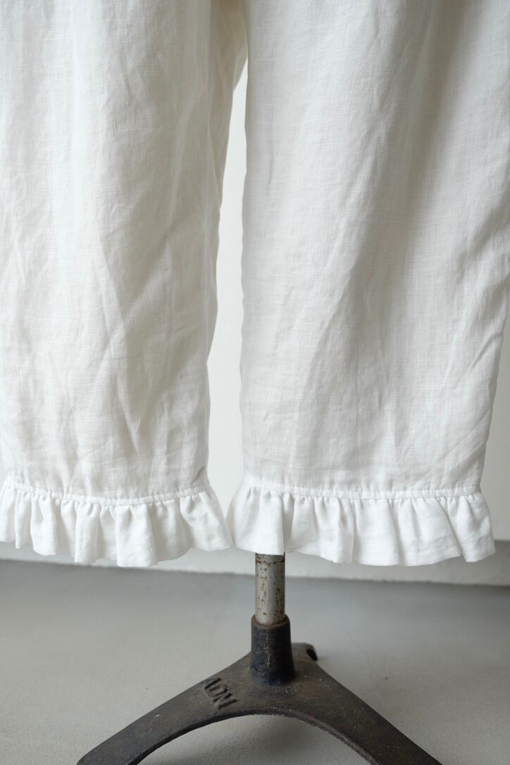 裾フリルリネンイージーパンツ（オフホワイト, ブラック）｜Easy frill