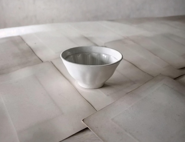 フランス ダリ的歪みと白のボウル モールド アンティーク