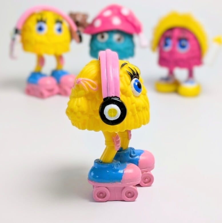 ☆DEADSTOCK / VINTAGE 1989☆【 McDonald's / マクドナルド 】1989 McDonald's Happy Meal Toy "Funny Fry Friends" 『 Rollin' Rocker(ローラースケート)C 』Happy Meal Toy / ミールトイ / フライキッズ / フライガイ / フライガール 〚アメリカン雑貨 アメトイ〛