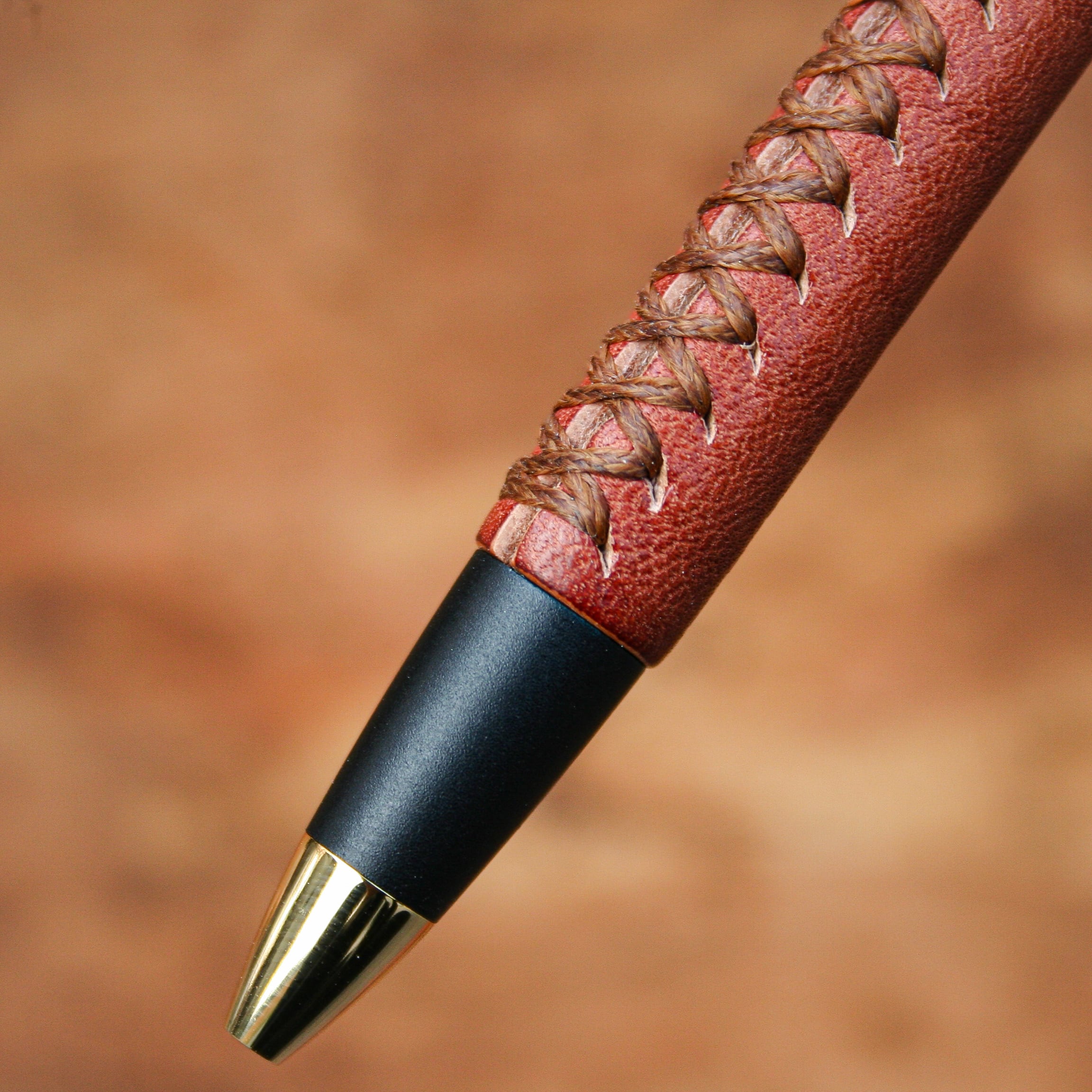 Schicksal 革軸ペン　特上ヌメ革節目模様ブラウン ☆不定期販売☆ 革軸ペン 【特上ヌメ革節目模様 ブラウン】 | Schicksal