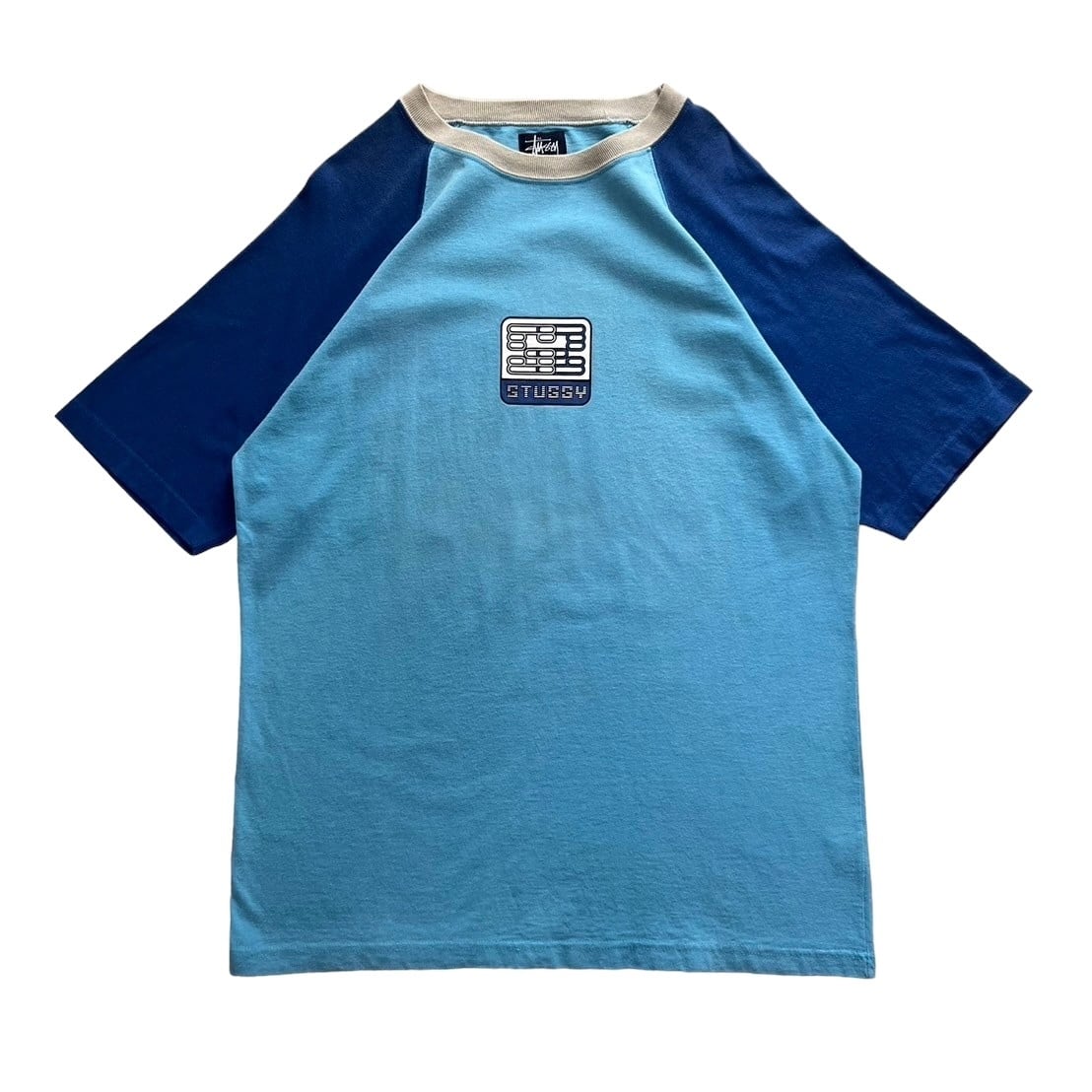 stussy ステューシー Tシャツ L 刺繍ロゴ センターロゴ 背番号 stussy ステューシー Tシャツ L 刺繍ロゴ センターロゴ 背番号