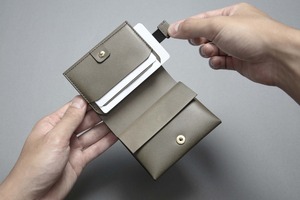 2折コンパクト財布 - ENOUGH グレー