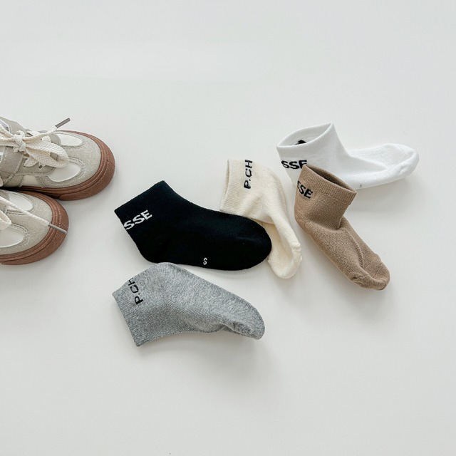 【即納】ベーシックカラーのショート丈ソックス 5足セット