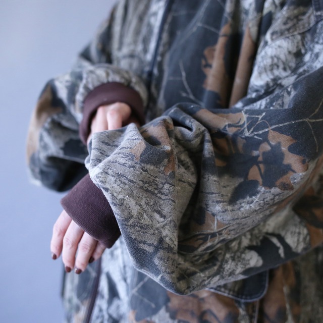 real tree camouflage over silhouette zip-up hoodie jacket