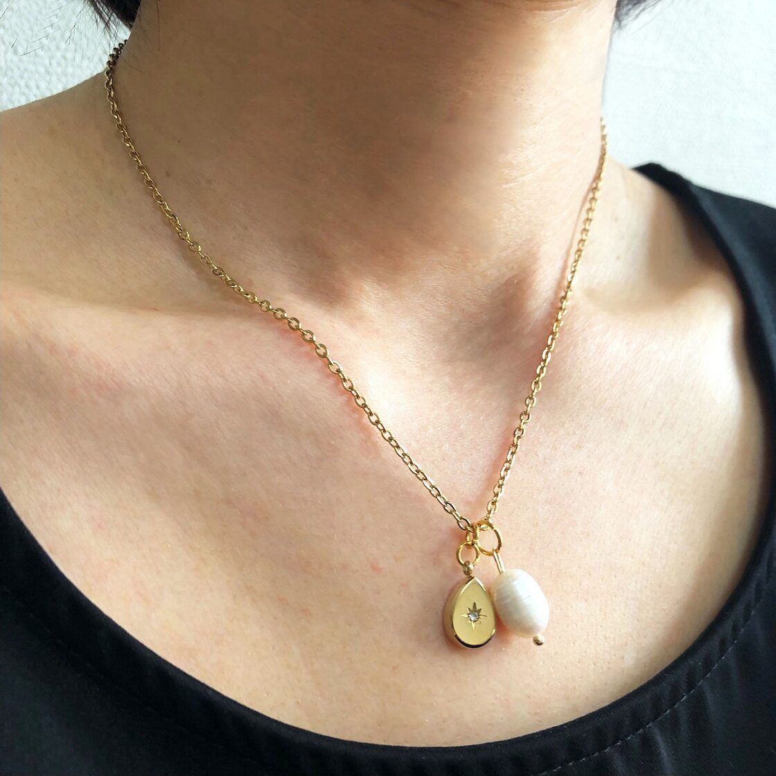 星の雫と淡水パールのネックレス ステンレス製 ゴールド ハンドメイド 