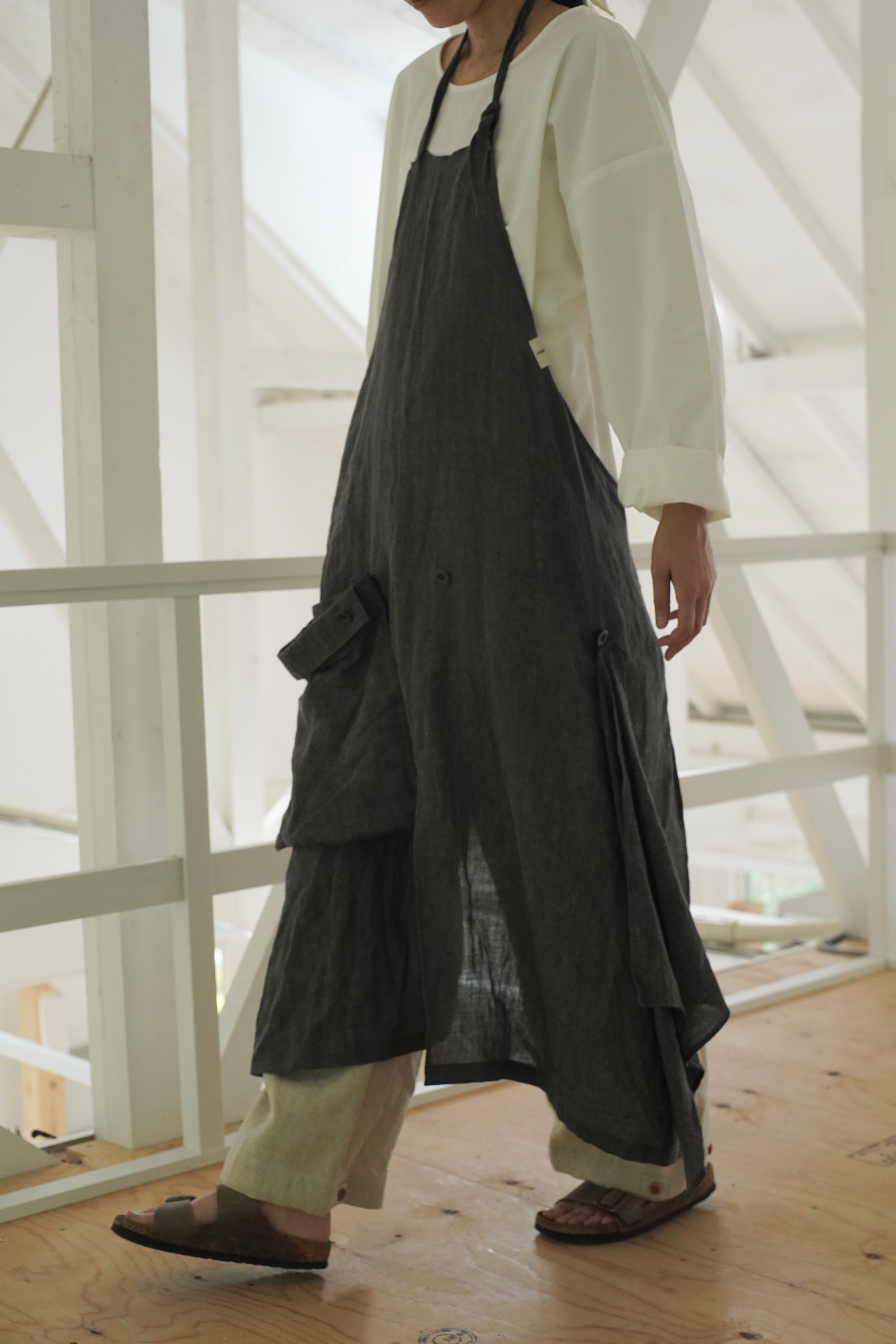 Packable Apron / 炭染