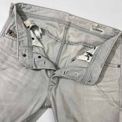 DIESEL ディーゼル DARRON 3D ホワイトデニム パンツ ジーンズ W30 /メンズ/ボタンフライ/ホワイトグレー系