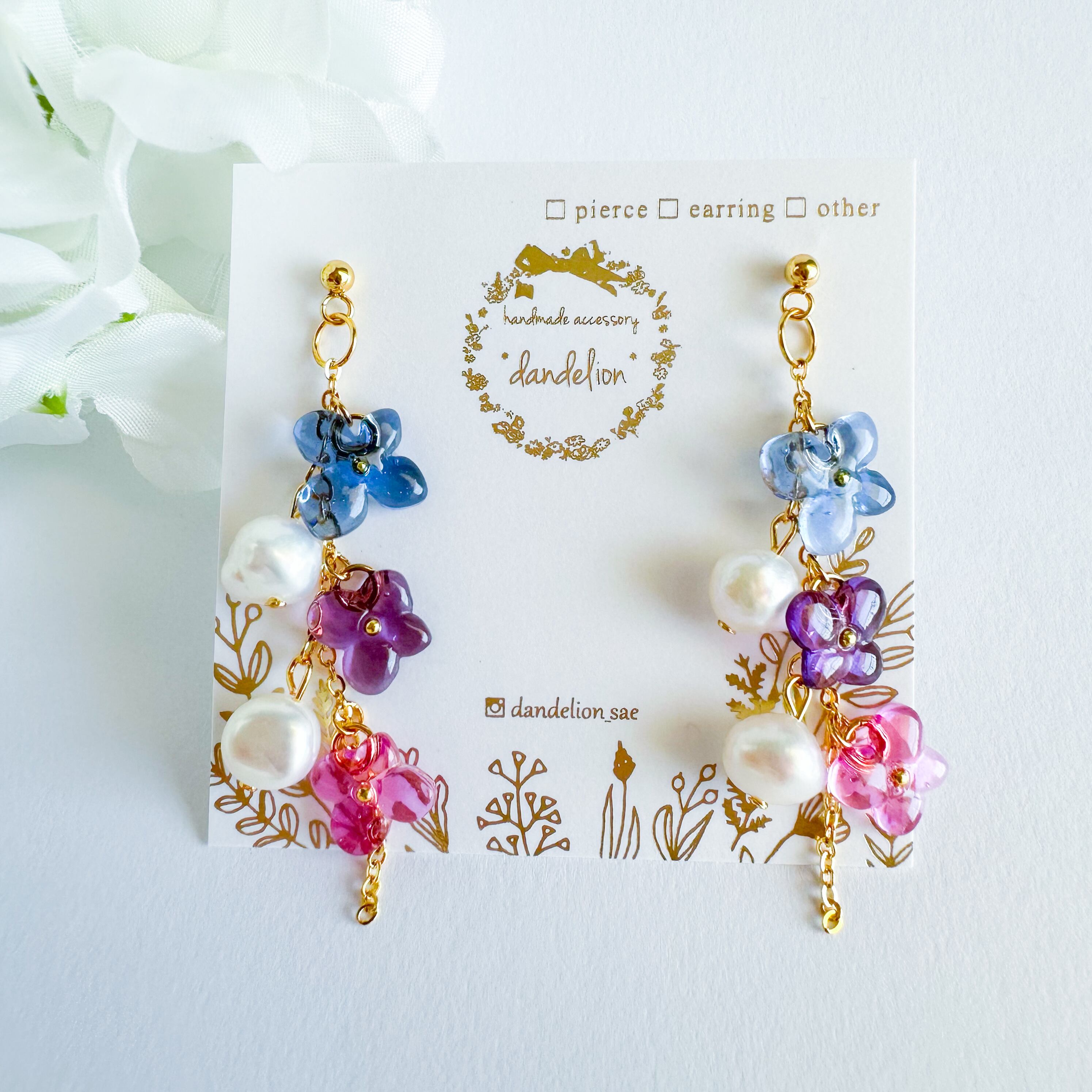 魔法使いの紫陽花と鉱物ピアスイヤリング 淡水パールと星屑チェーン⭐︎