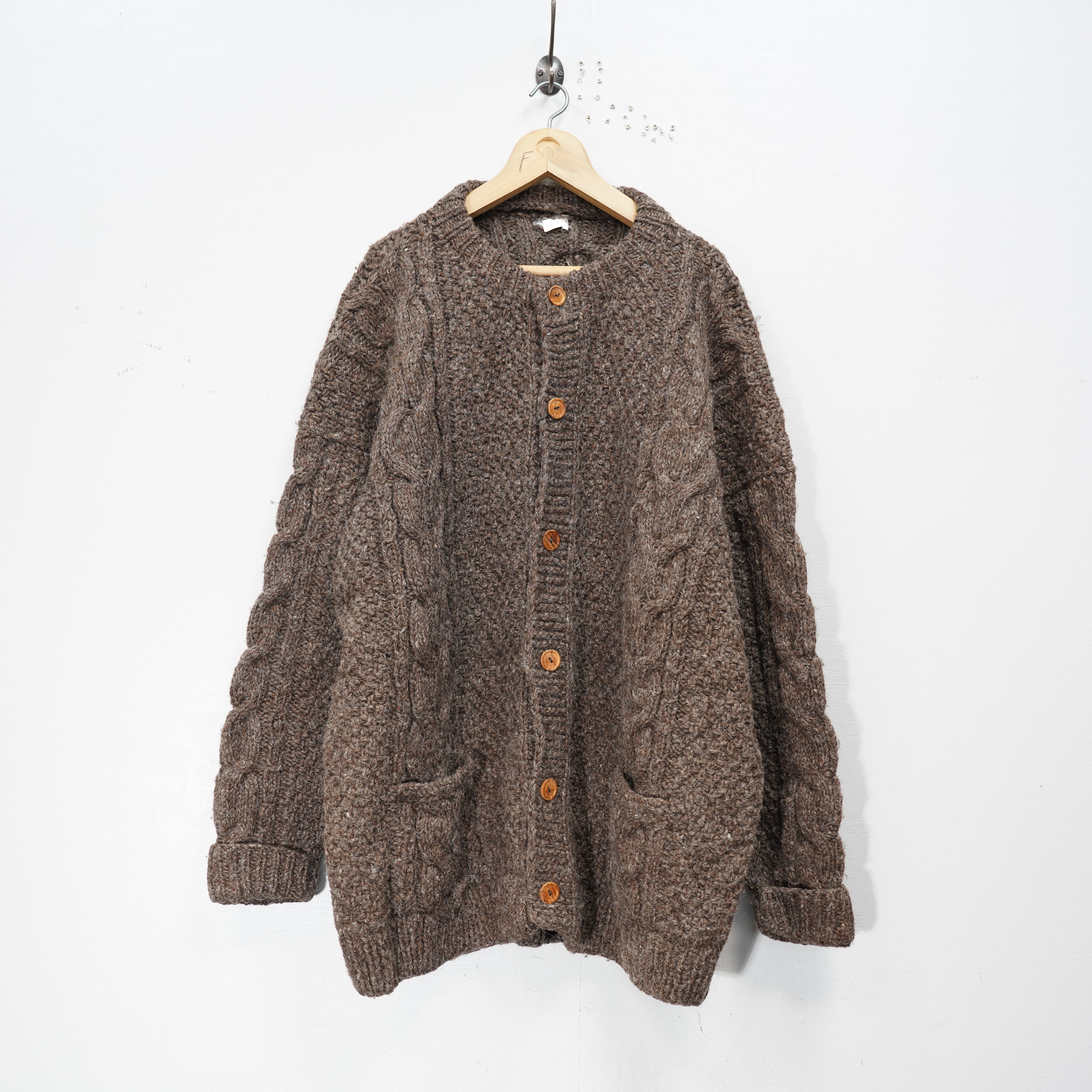 EU VINTAGE CABLE DESIGN KNIT CARDIGAN MADE IN NEPAL/ヨーロッパ古着
