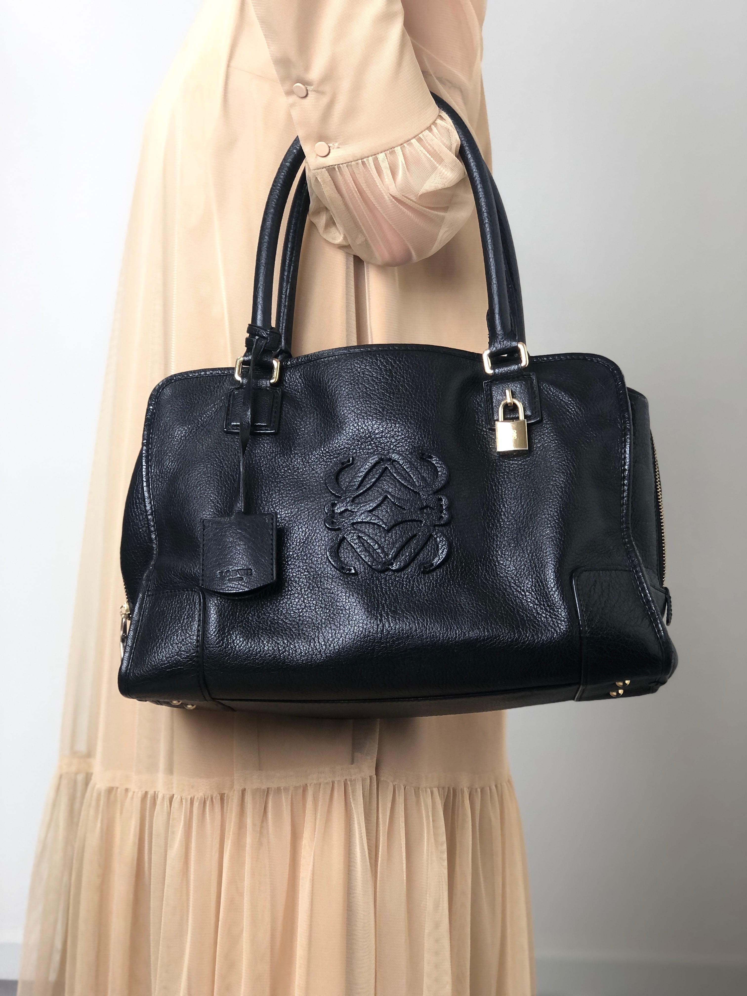 LOEWE ロエベ ハンドバッグ ブラック アナグラム レザー ミニボストン