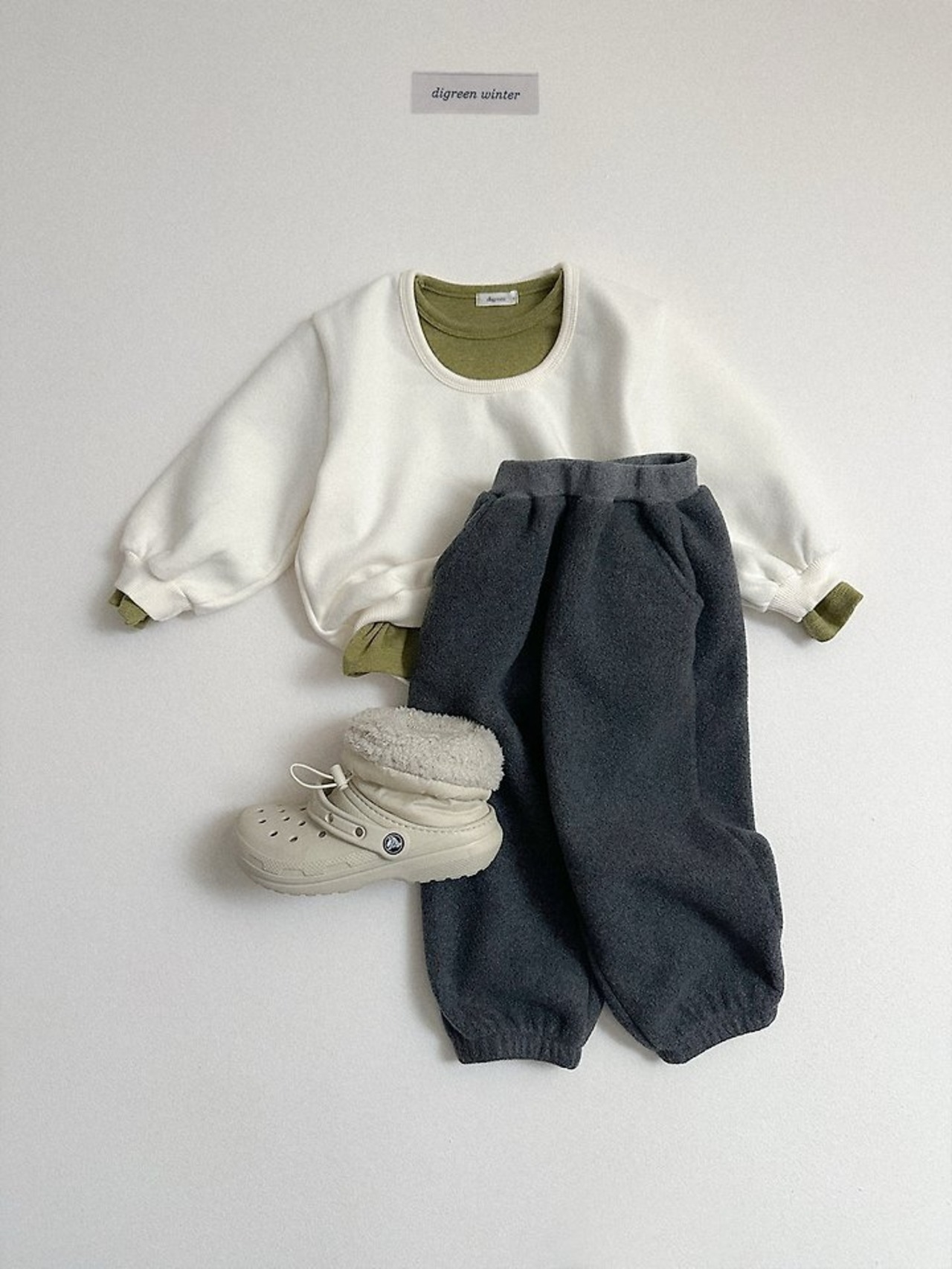 〖取寄〗韓国子供服 / 26winter / Digreen / レタリングT / キッズ / 冬服 *S~2XL*