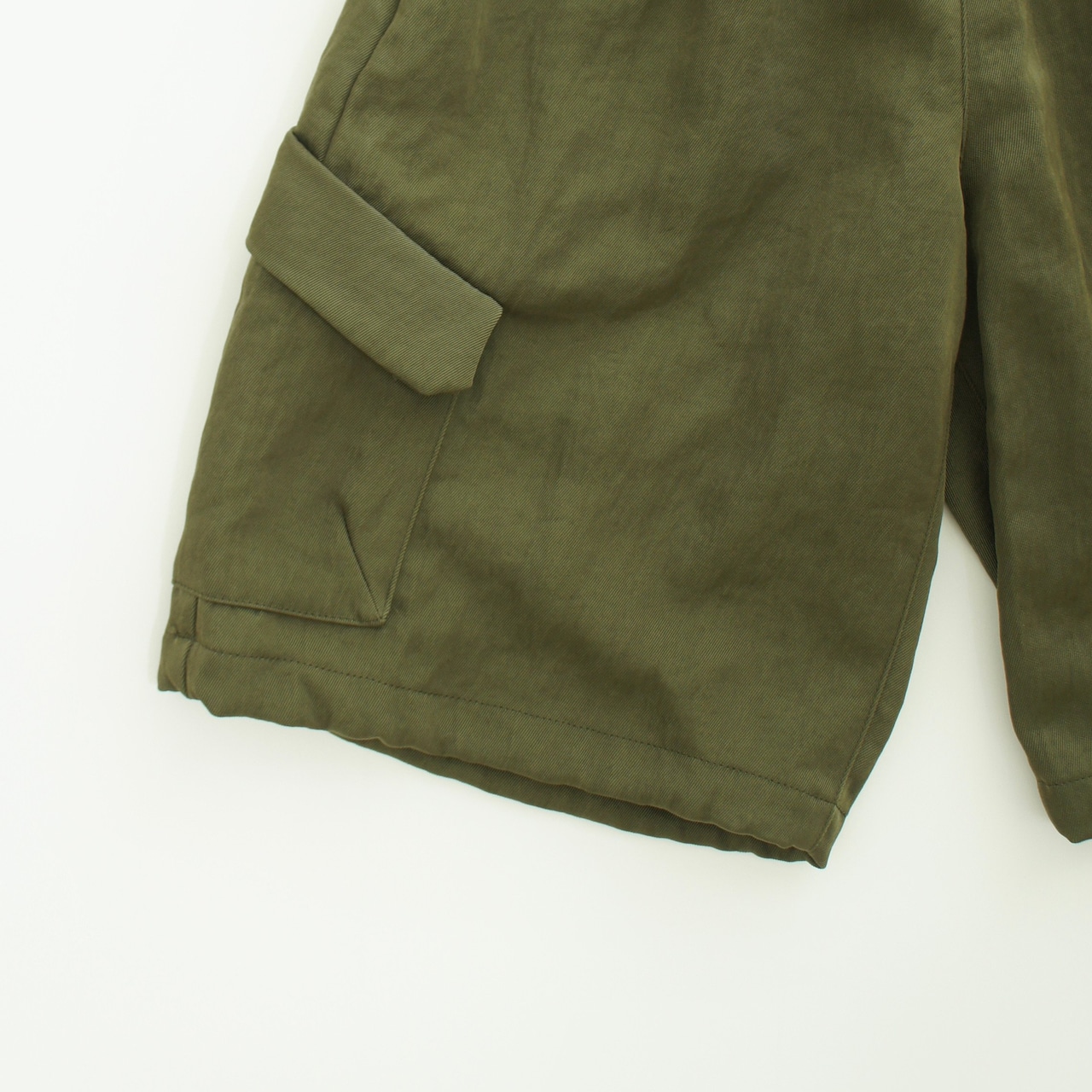 MOUNTEN. bright twill midi cargo - olive drab_1