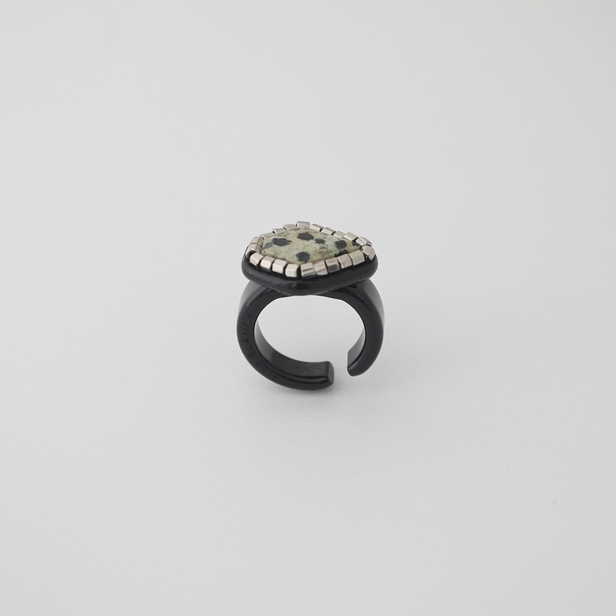 Duality DELILAH〈jsp25-re074〉 | RISA BLANCA ｜ accessory