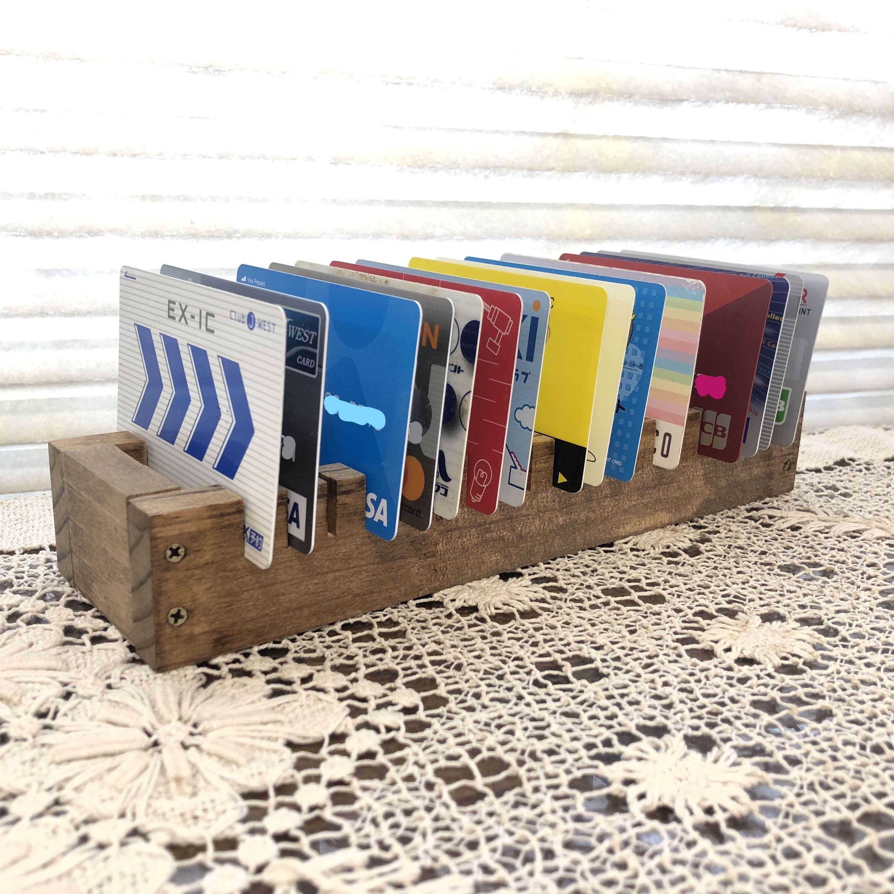 ヨコ置き）カードスタンド カード立て（2色選択） | u2kobo（ゆうじ工房）