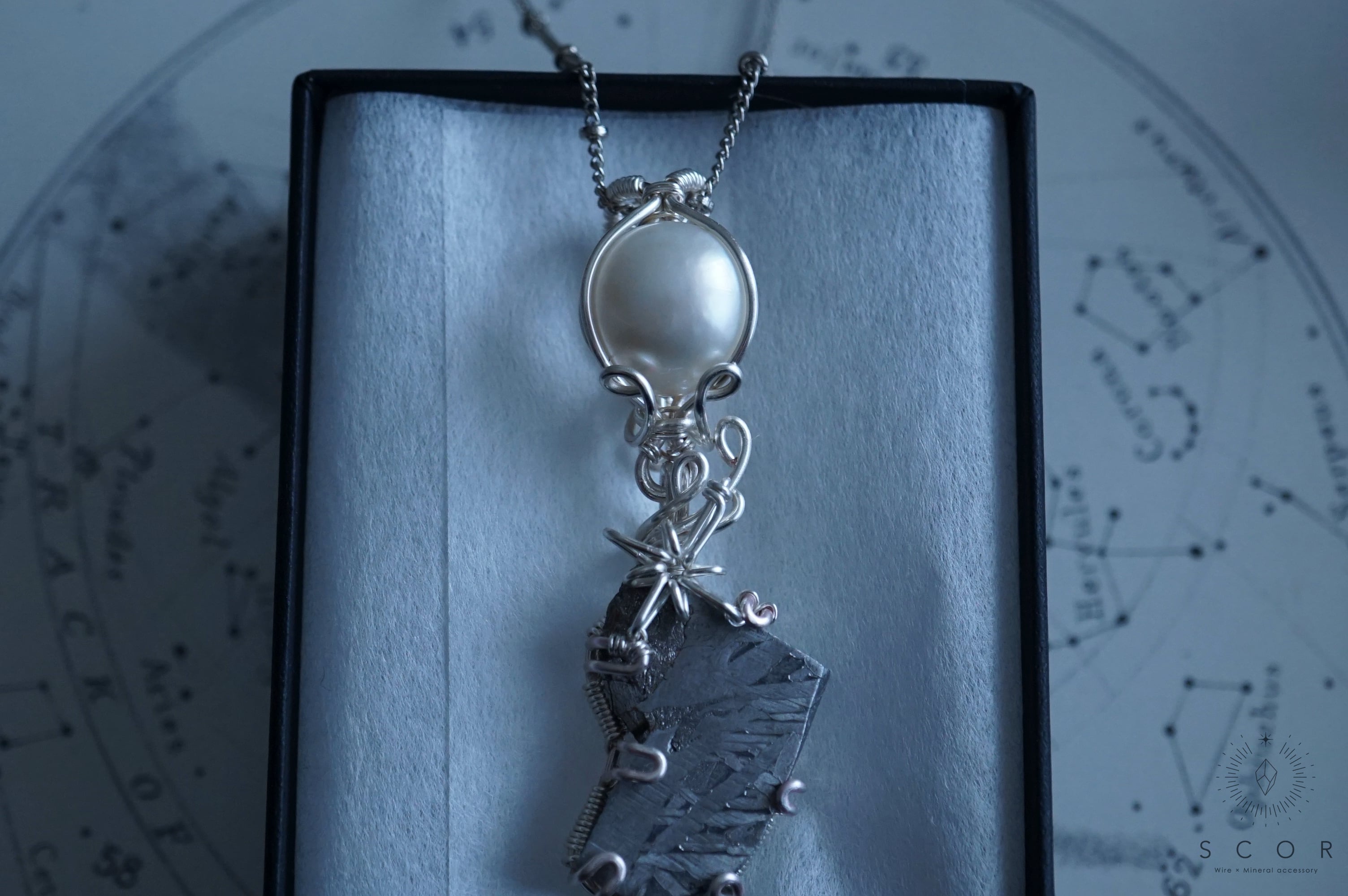 動画あり】Shooting star - 隕石と満月 (pt431-ar-s)（アルタイ隕石