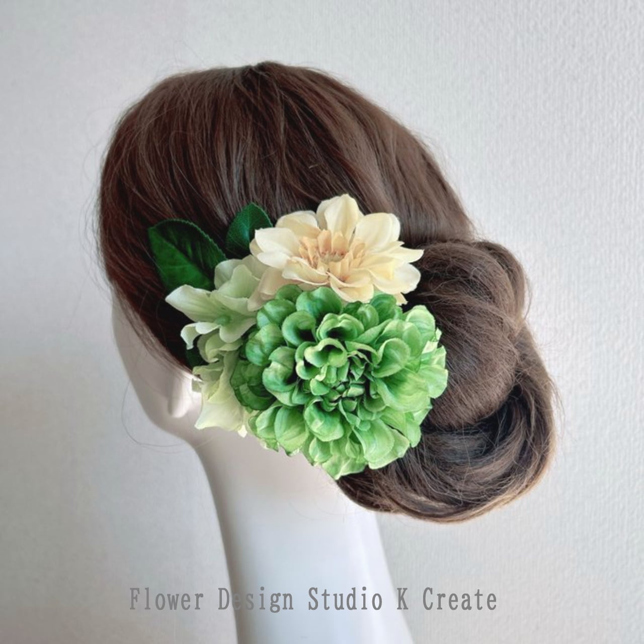 緑色と黄色のダリアと紫陽花の髪飾り フラメンコ フローレス バラ アジサイ 黄色 黄緑 花 髪飾り ダンス フォーマル パーティー