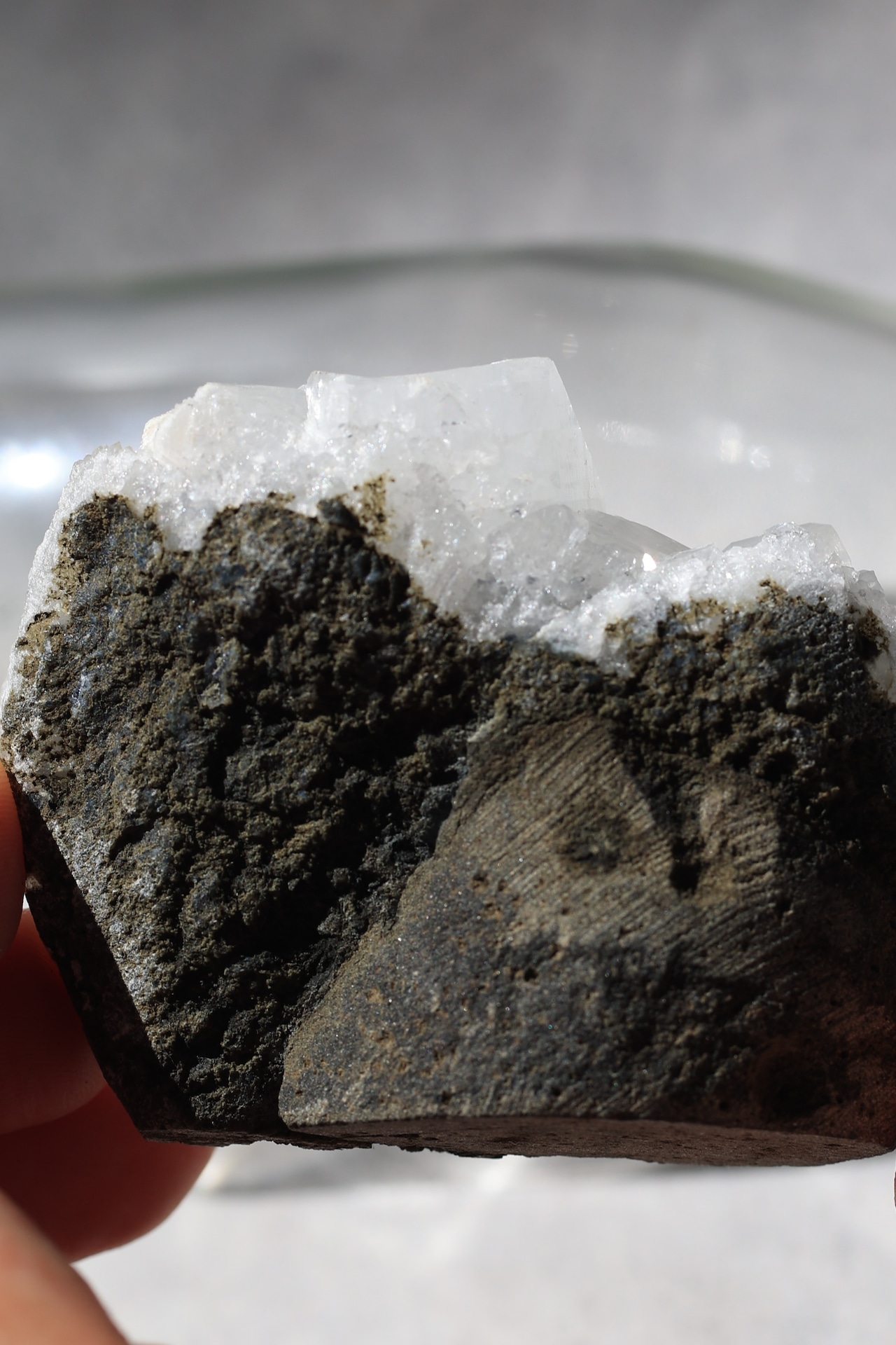 モルデナイト × カルセドニー × アポフィライト「光と雲」Mordenite Chalcedony Apophyllite ◇ 天然石・鉱物・パワーストーン・原石 | st00346