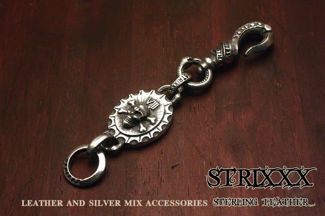 19 メダイクロスボーンスカルキーチェーン | STRIXXX sterling leather