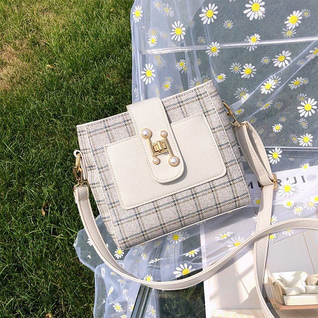 スモールバッグレディースバッグ2020夏ニューウェーブテクスチャーインワイルドショルダーメッセンジャーバッグネットレッドファッションバケットバッグ Tiancai_Wing_Bag3352450