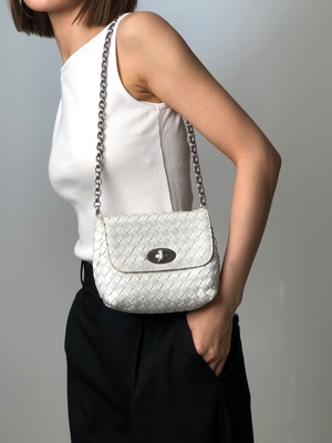 Bottega Veneta ボッテガ・ヴェネタ イントレチャート ショルダー 