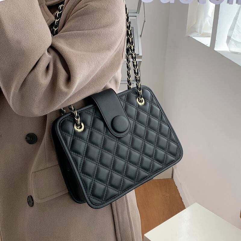 オータムウィンターチェーン 秋物 冬物 メッセンジャーバッグ Tiancai_Wing_Bag80673102339