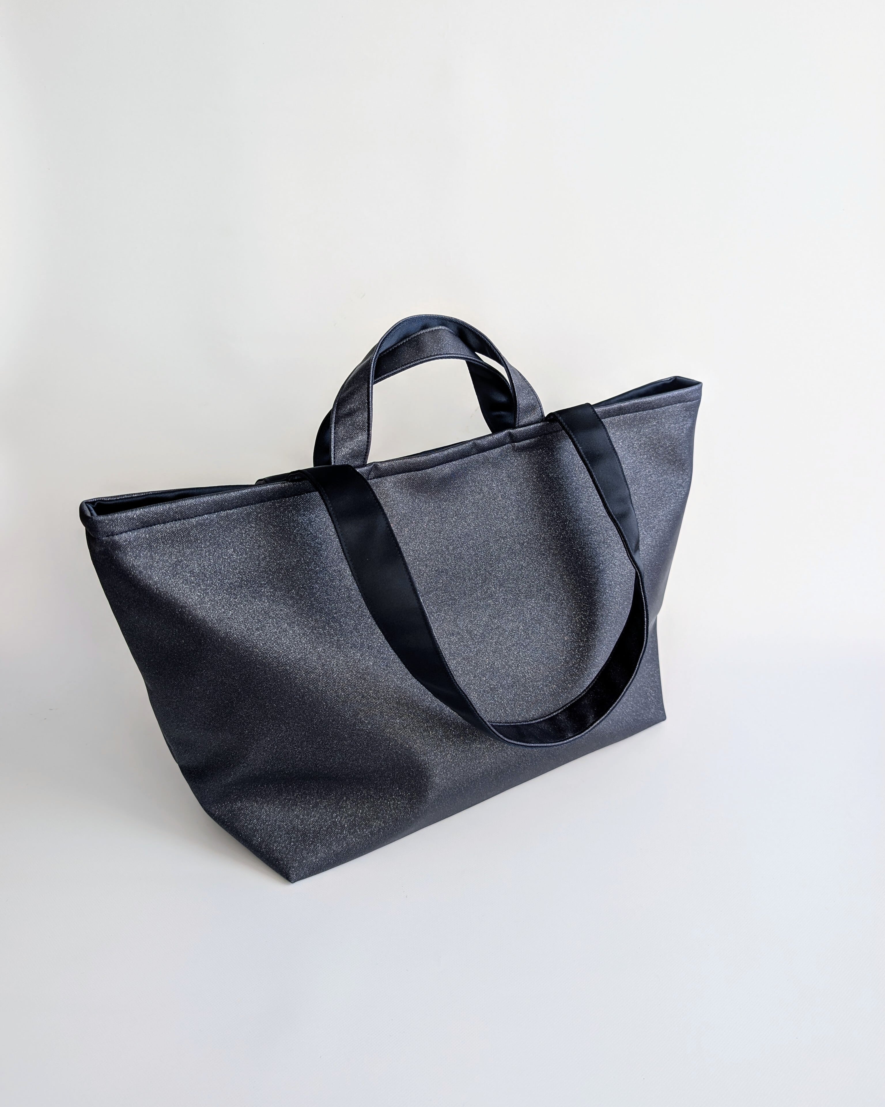 Kirara 刺繍ワッペン BIG tote Bag（ネイビー） | IrodorI petit