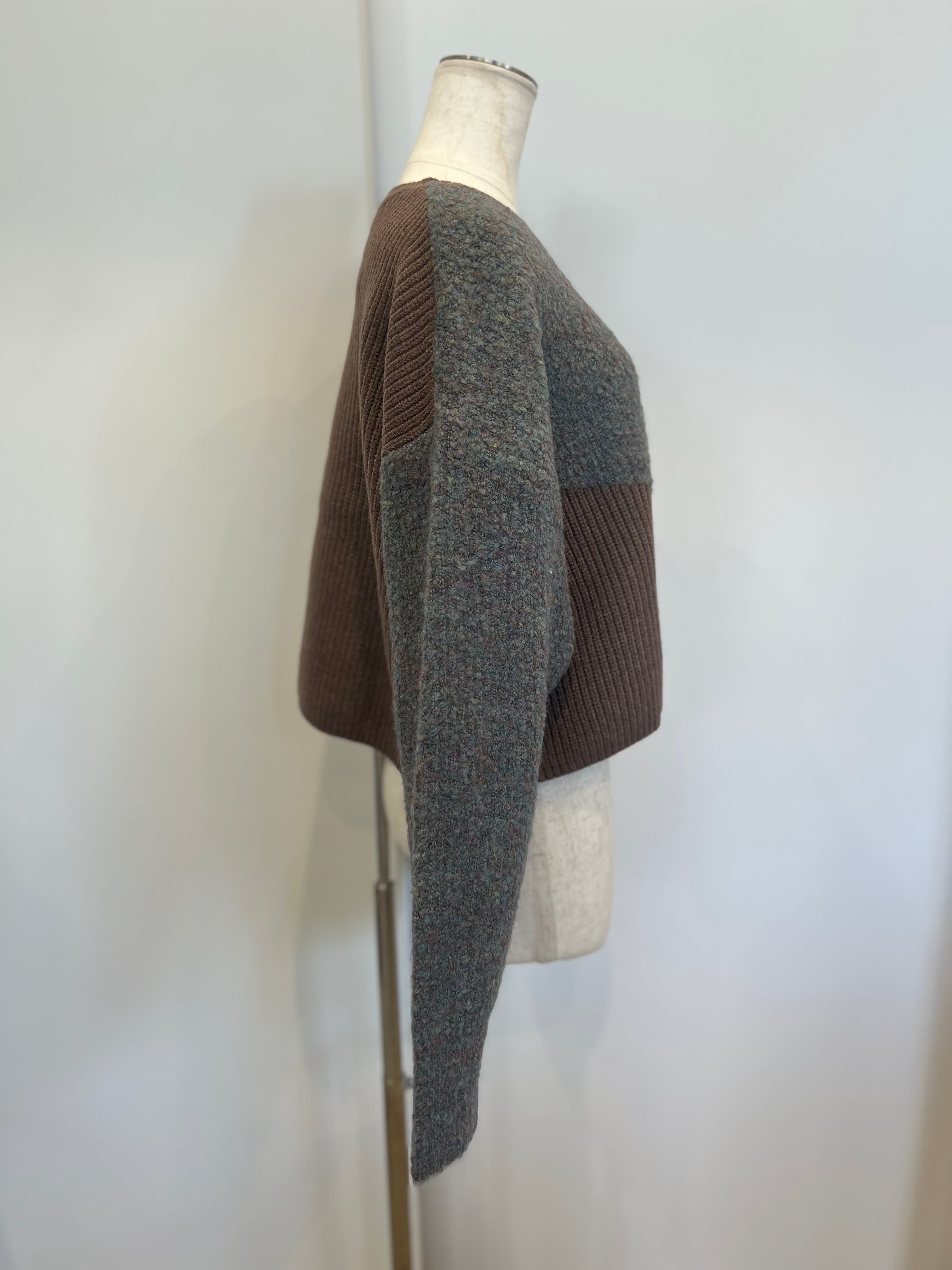 【SELECT】カラーブラックショート丈ニット　29-0451