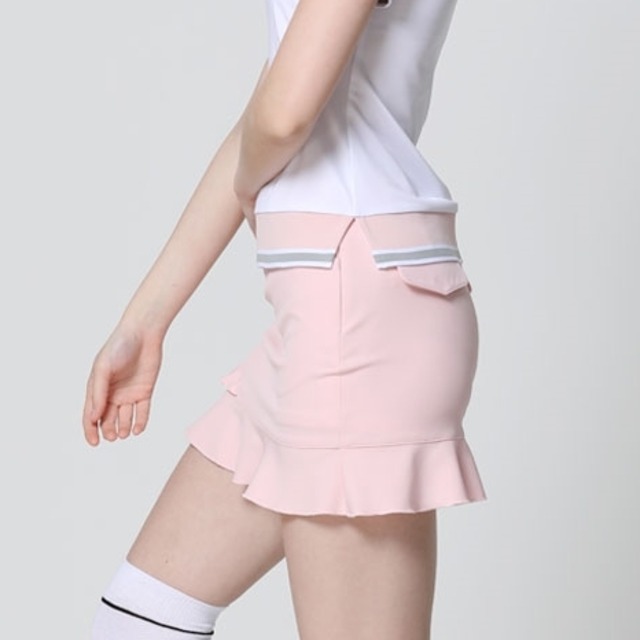 ホワイトポロシャツ　カラースカート　セットアップ