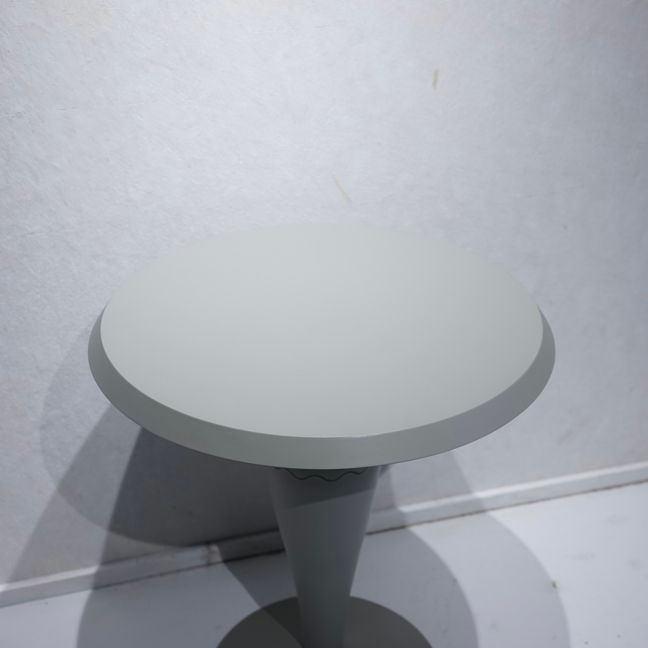 Kartell カルテル Miss Balu ミスバル カフェテーブル ラウンドテーブル コンパクトテーブル 円形 テーブル イタリア製 モダン ミニマル ミッドセンチュリー