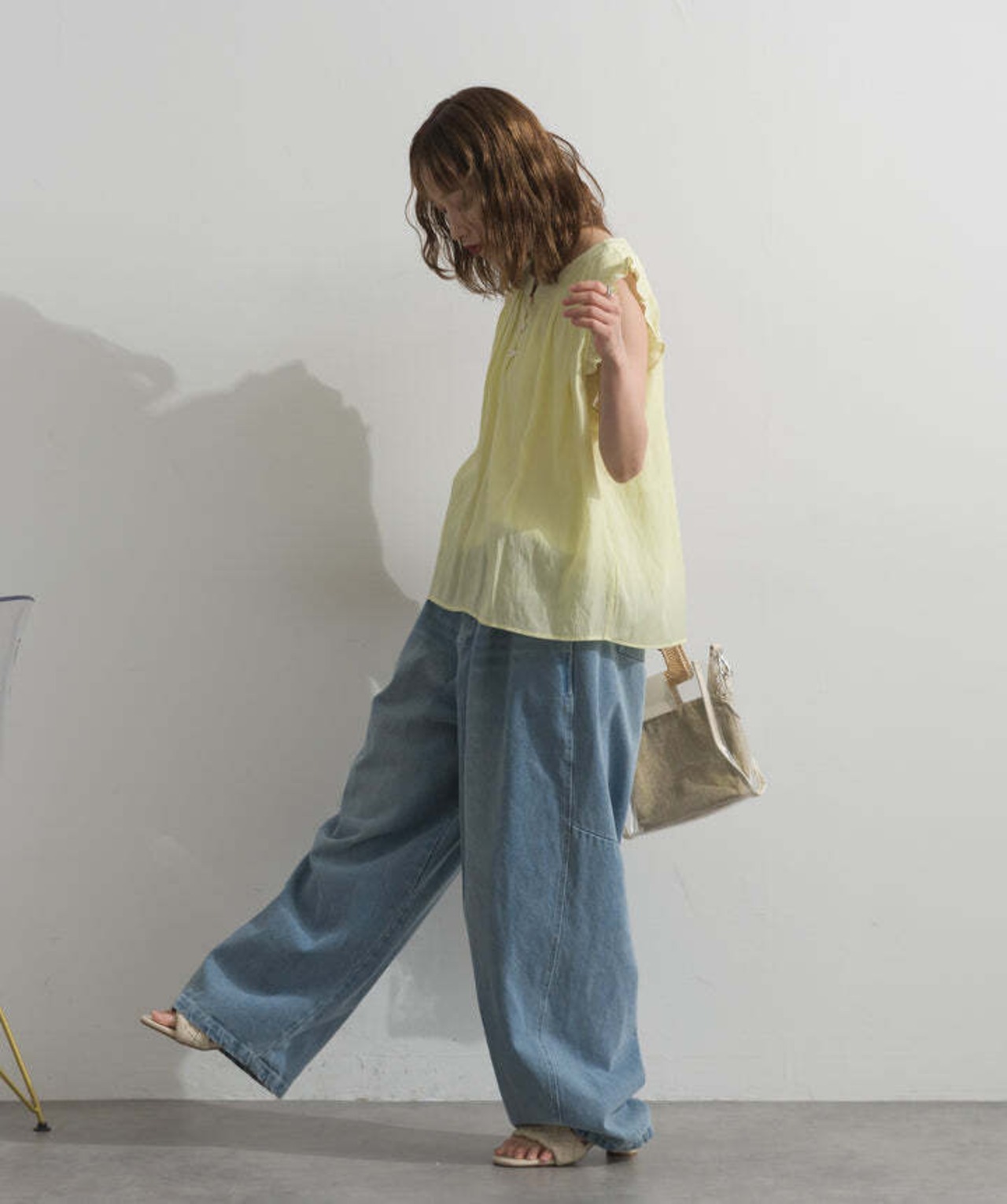 b421 ハイウエストベルトループデザインデニムパンツ blue