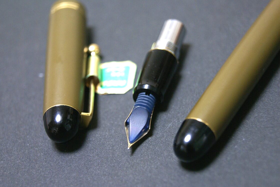 0004 オーバーホール済み パイロット PILOT CUSTOM 14k 楽天市場 