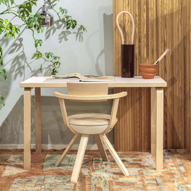 ライバル チェア アスファルトラッカー 座面 ブラック／ホワイト