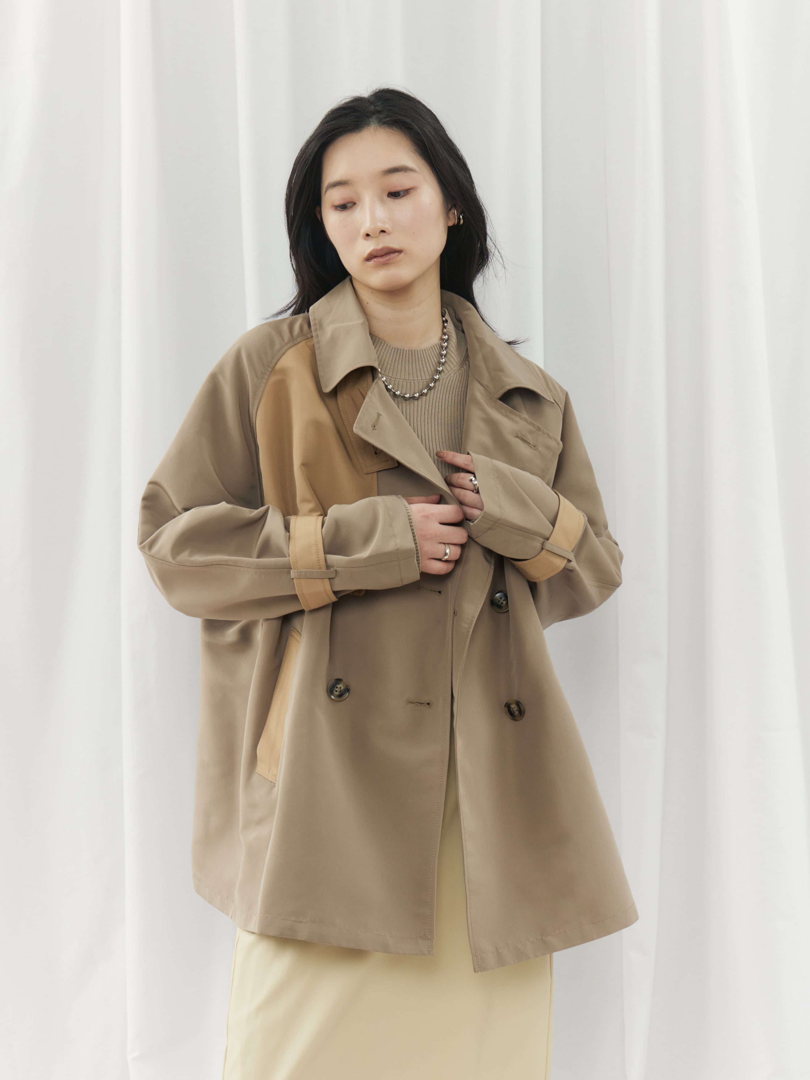 BICOLOR SHORT TRENCH COAT（ﾊﾞｲｶﾗｰｼｮｰﾄﾄﾚﾝﾁｺｰﾄ）【3676100】 | CIEL'AIR