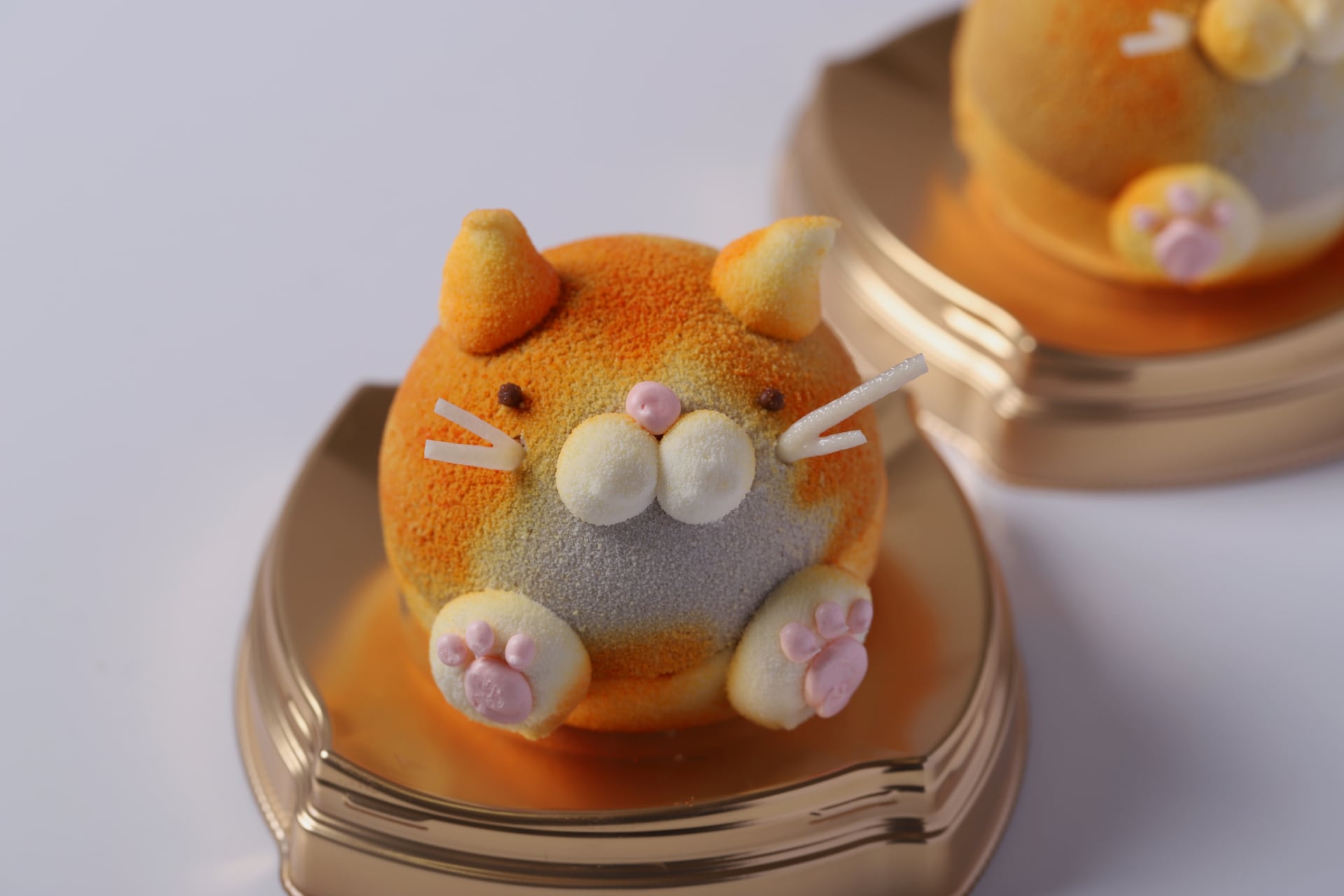 猫ケーキ　ニャン