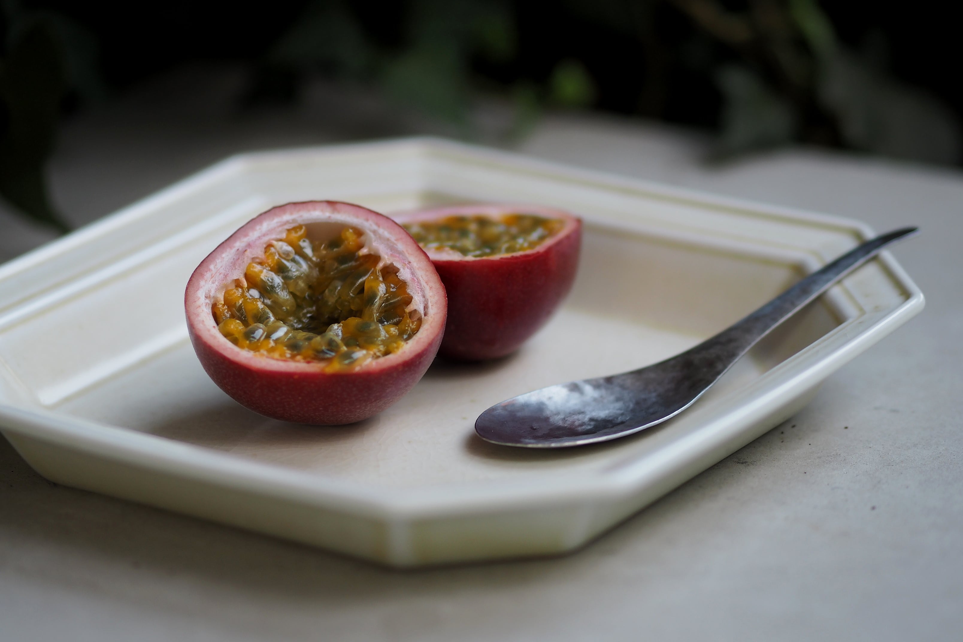 伊藤環 1+0 P-17デコプレート正方 | 陶屋なづな