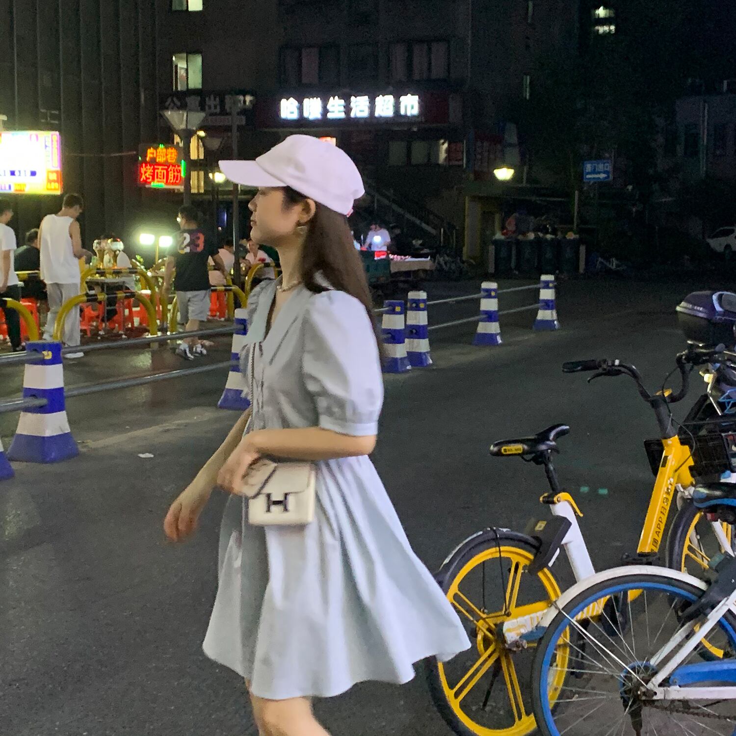 ドレス サマースリーブVネックブルー薄手スカート レディース 夏物 HUCHUJING37020034384