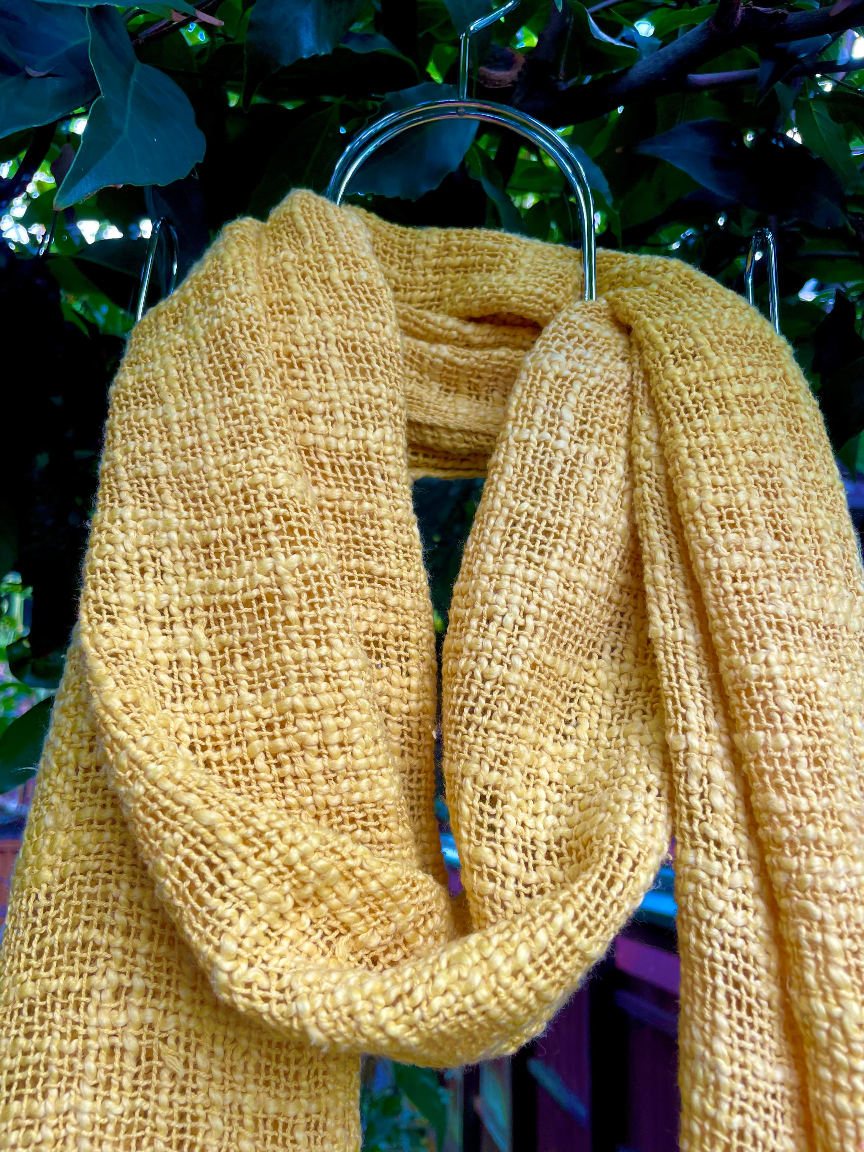 ウコン染 スラブコットンストール 向日葵色 手織り オーガニック綿100%