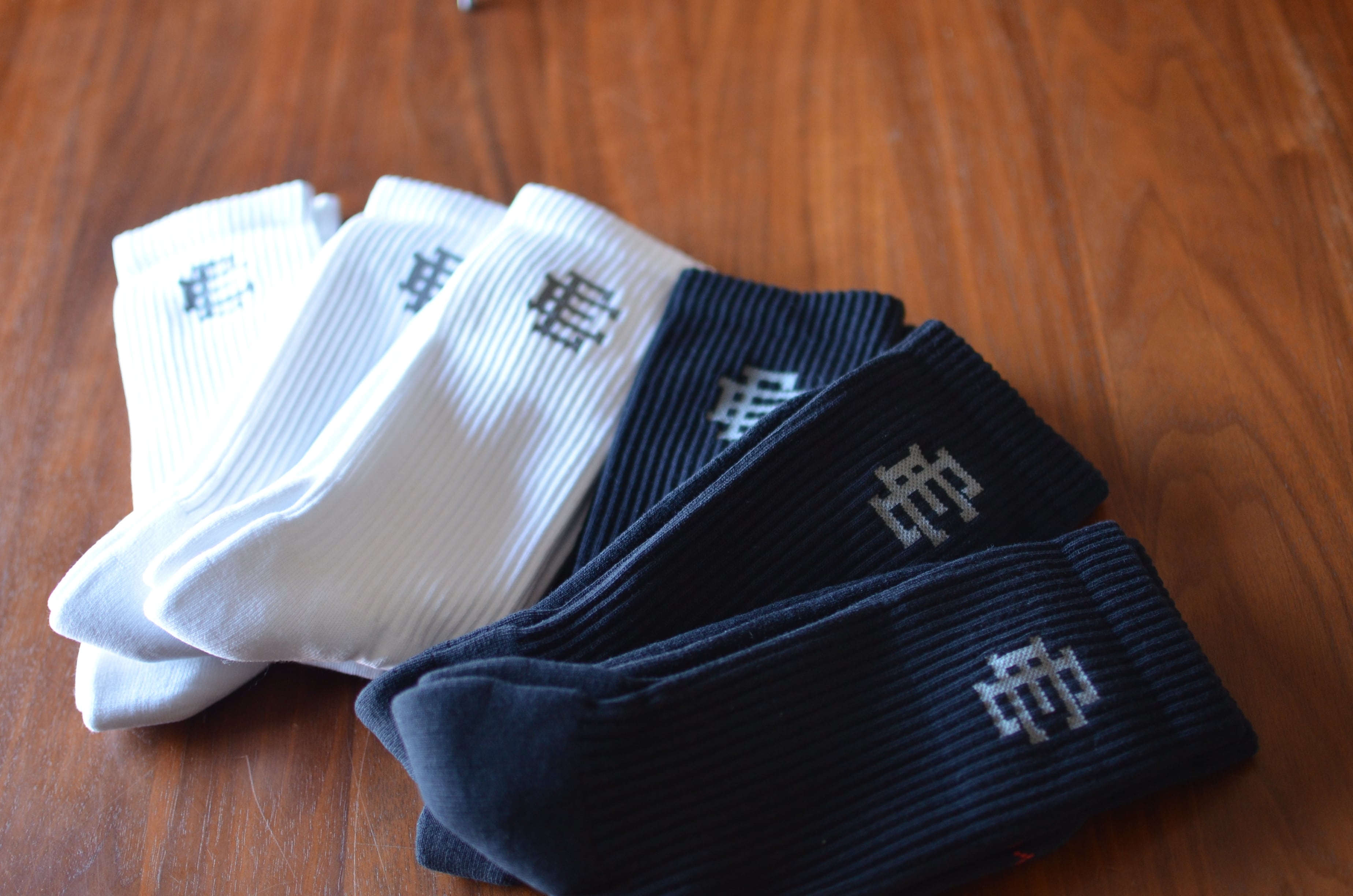 ERIC EMANUEL socks プレゼント付き