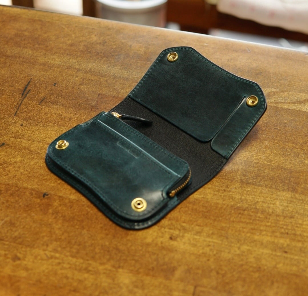 GTS-100 short tracker wallet mini Groover Leather パラフィン