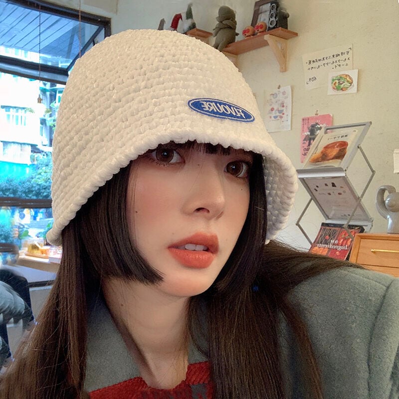 オータムウィンターニットホワイト 帽子 秋物 冬物 ブラック・アイド・ピーズ58543961189