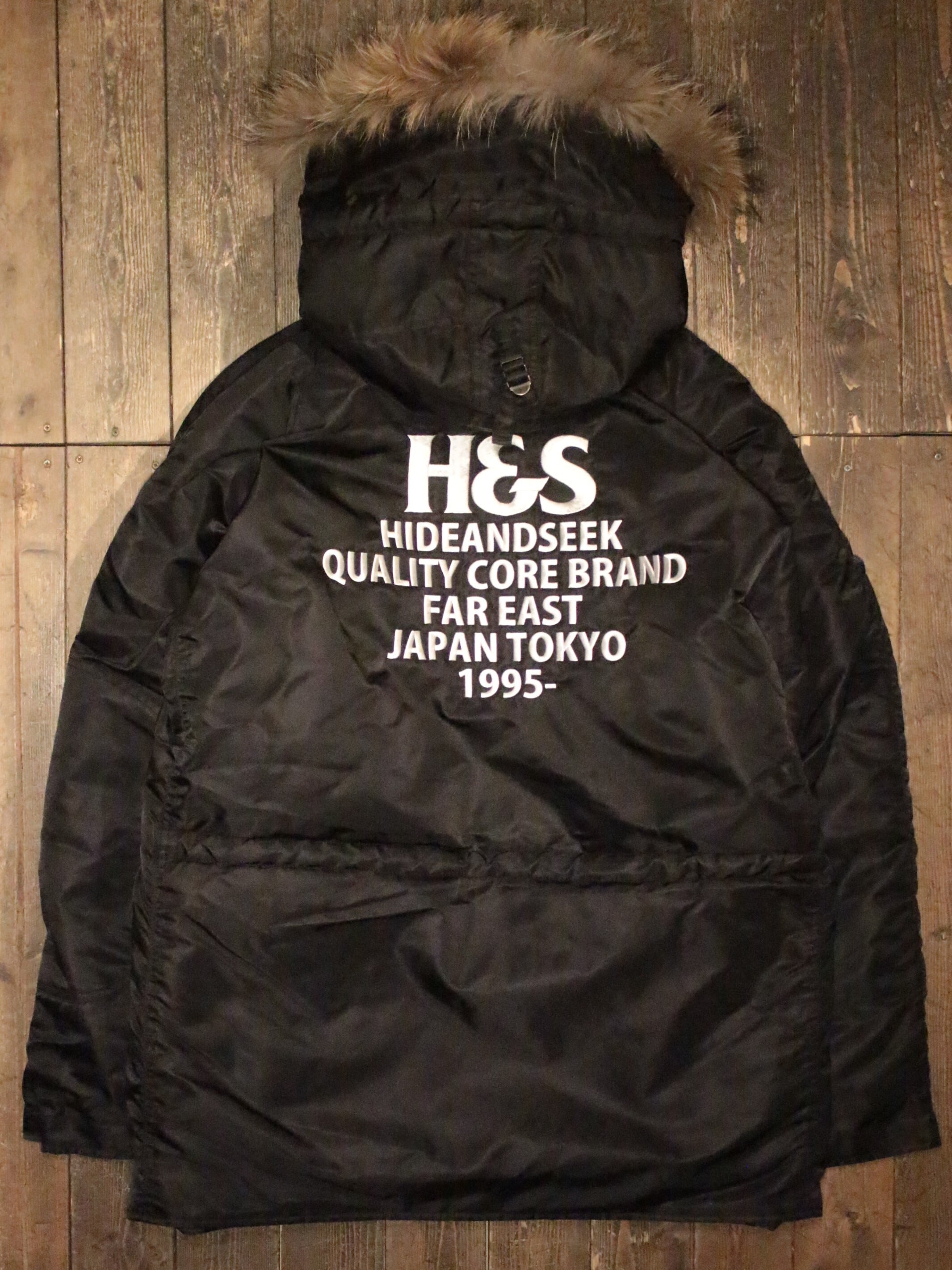 HIDE AND SEEK ハイドアンドシーク N-3B ダウンジャケット HIDE AND SEEK】HS AVIREX N-3B -BLACK （ハイドアンドシーク