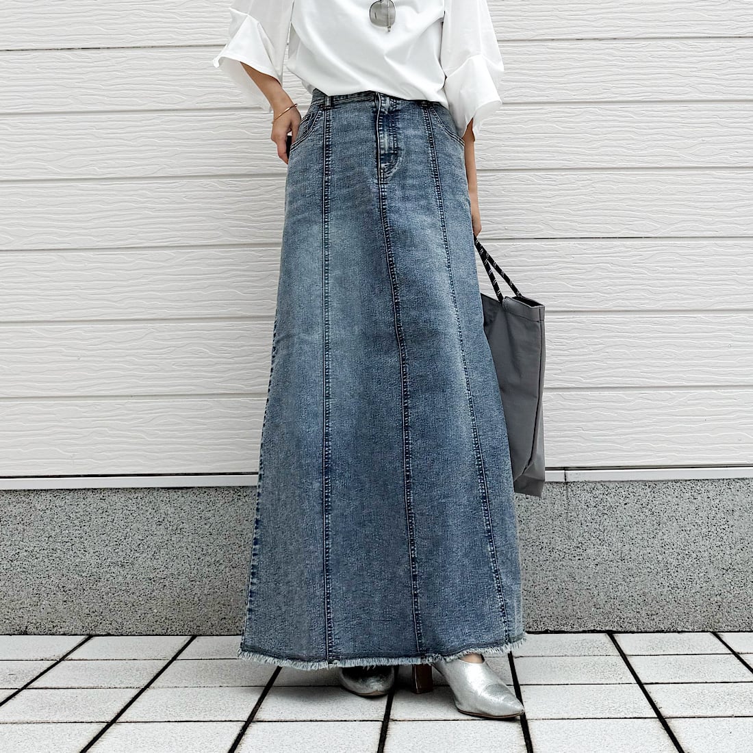 ストレッチデニムナロースカート