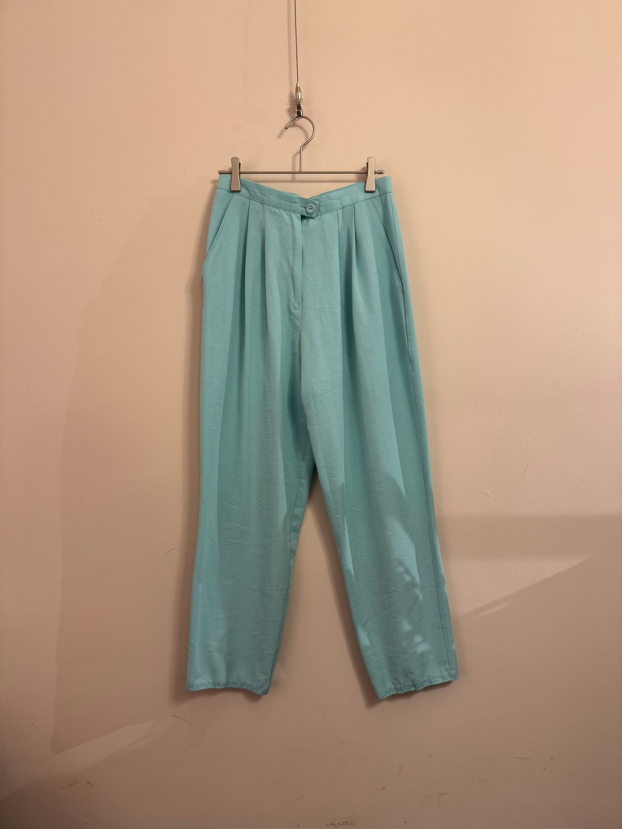 C&A ペールグリーンスラックス