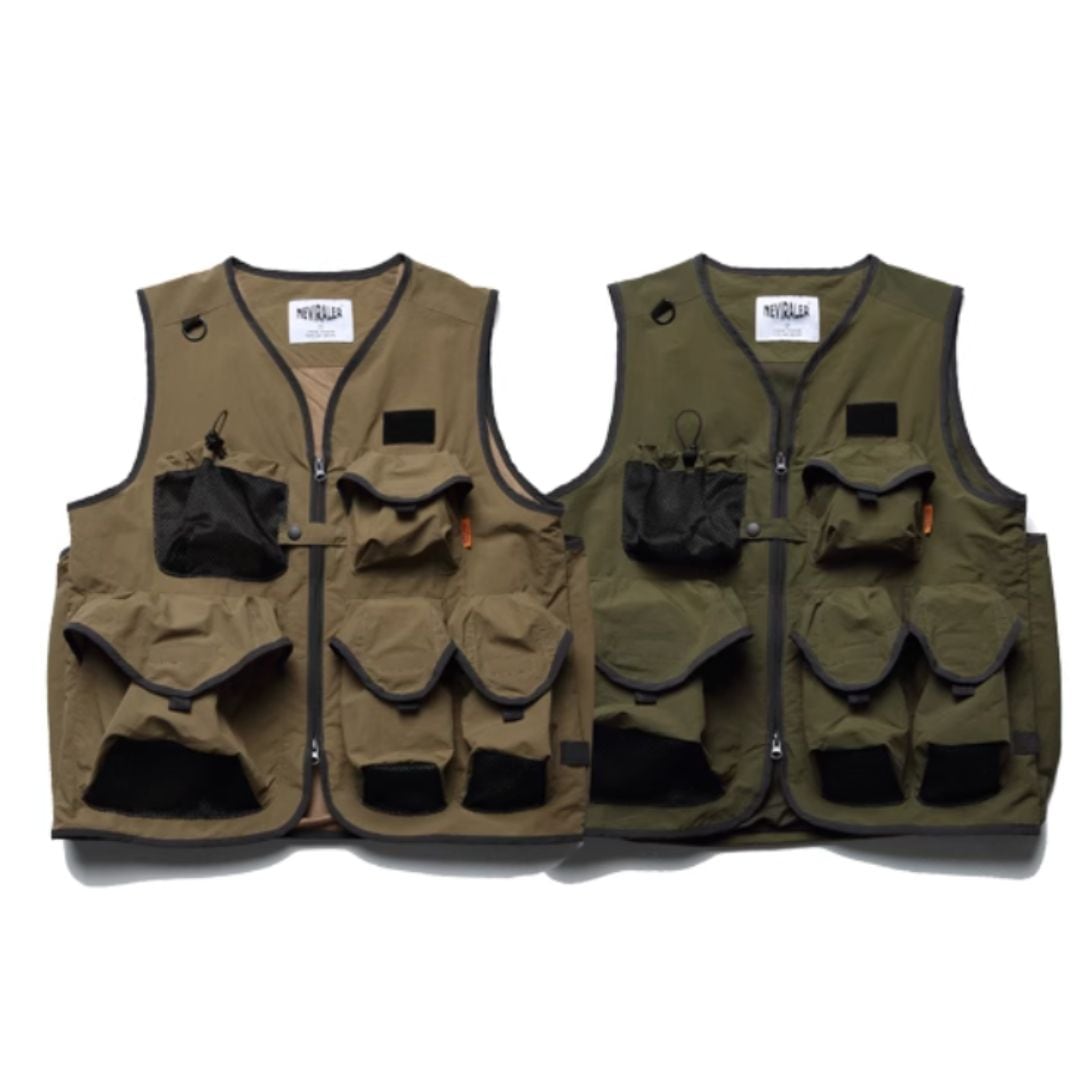 Vネックジップアップマルチポケットベスト A19019