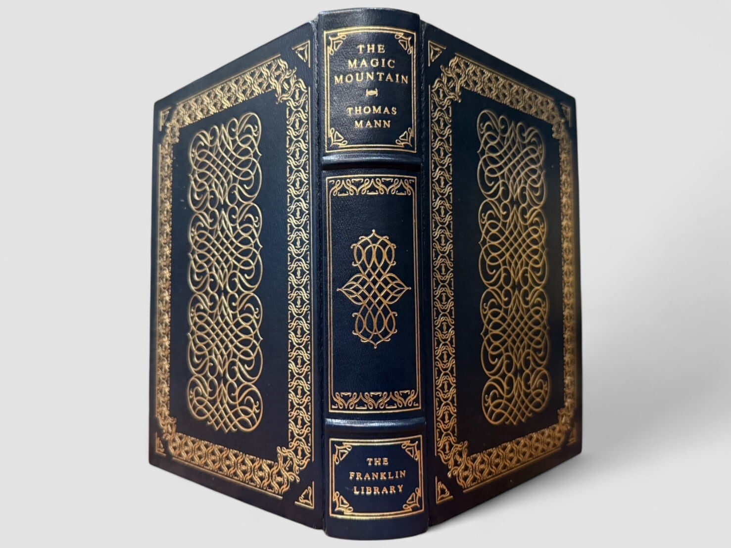 【SL780】【THE FRANKLIN LIBRARY】【LIMITED EDITION】The Magic Mountain, Illustrated by Joseph Ciardiello(1979) /Thomas Mann