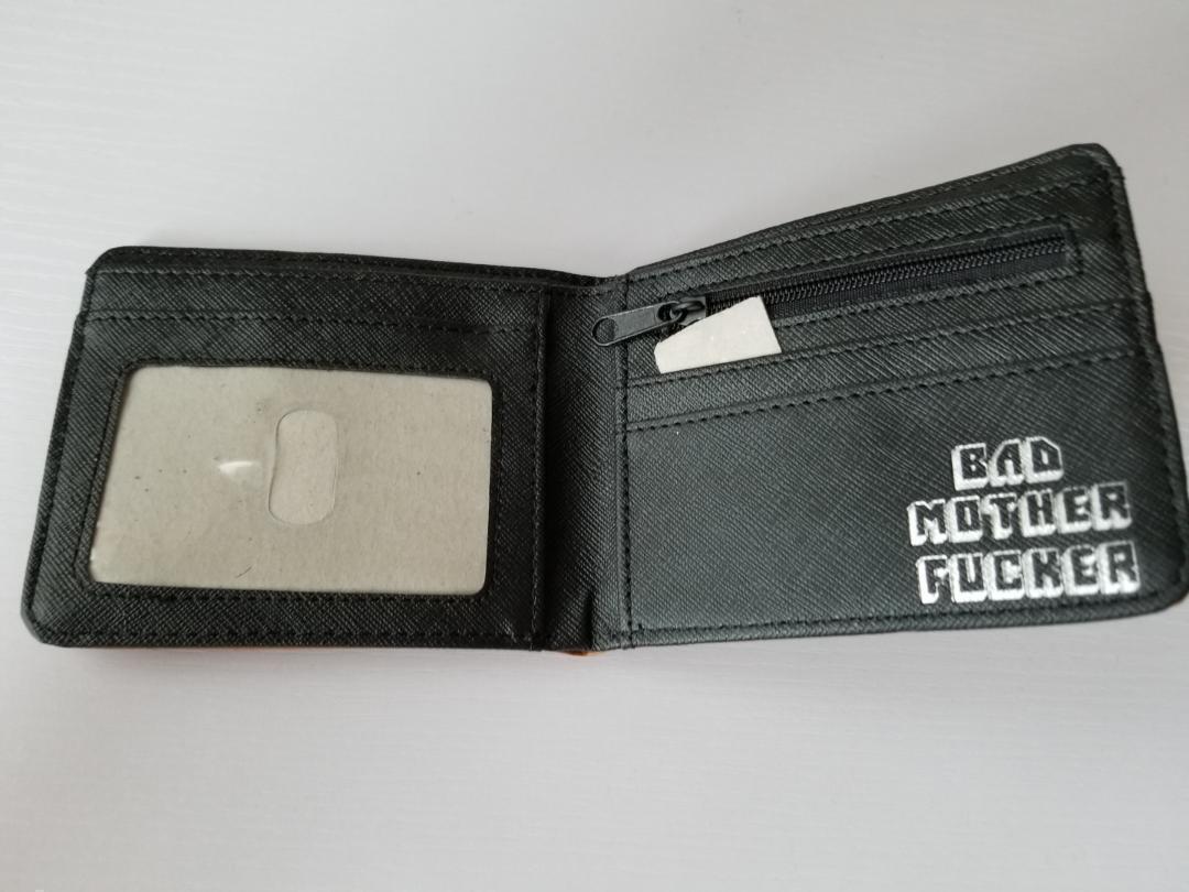 パルプ フィクション BAD MOTHER FUCKER 二つ折り財布 Amazon.co.jp: 公式ライセンス メンズ Bad Mother 財布 二つ折り