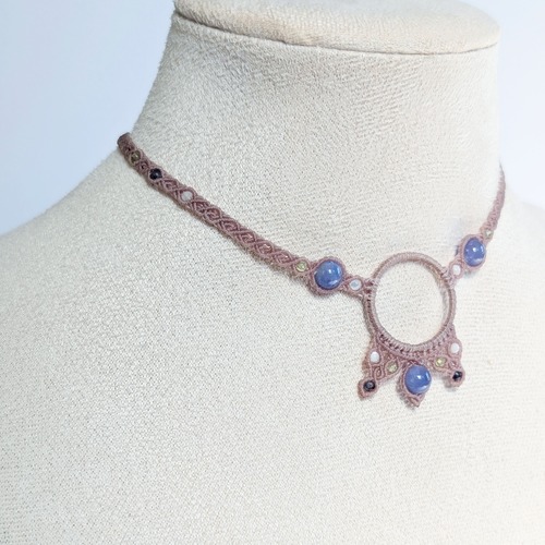 Choker / Tanzanite