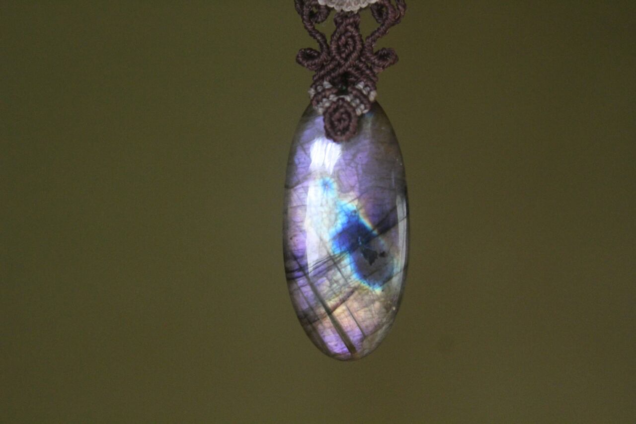 Multi purple Labradorite & Labradorite  micro macrame woody pendant