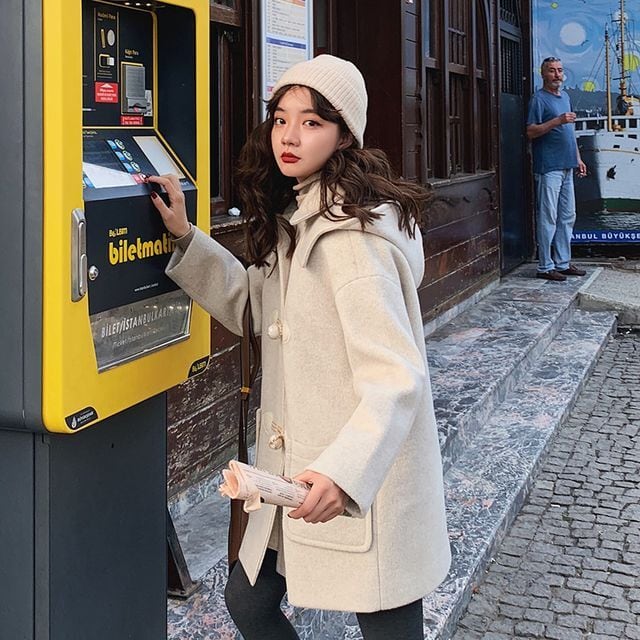 【予約販売】ダッフルコート レディース ショート丈 フード  ベージュ 大人可愛い カジュアル 秋冬 アウター おしゃれ こなれ感 韓国 S/M/L/XL